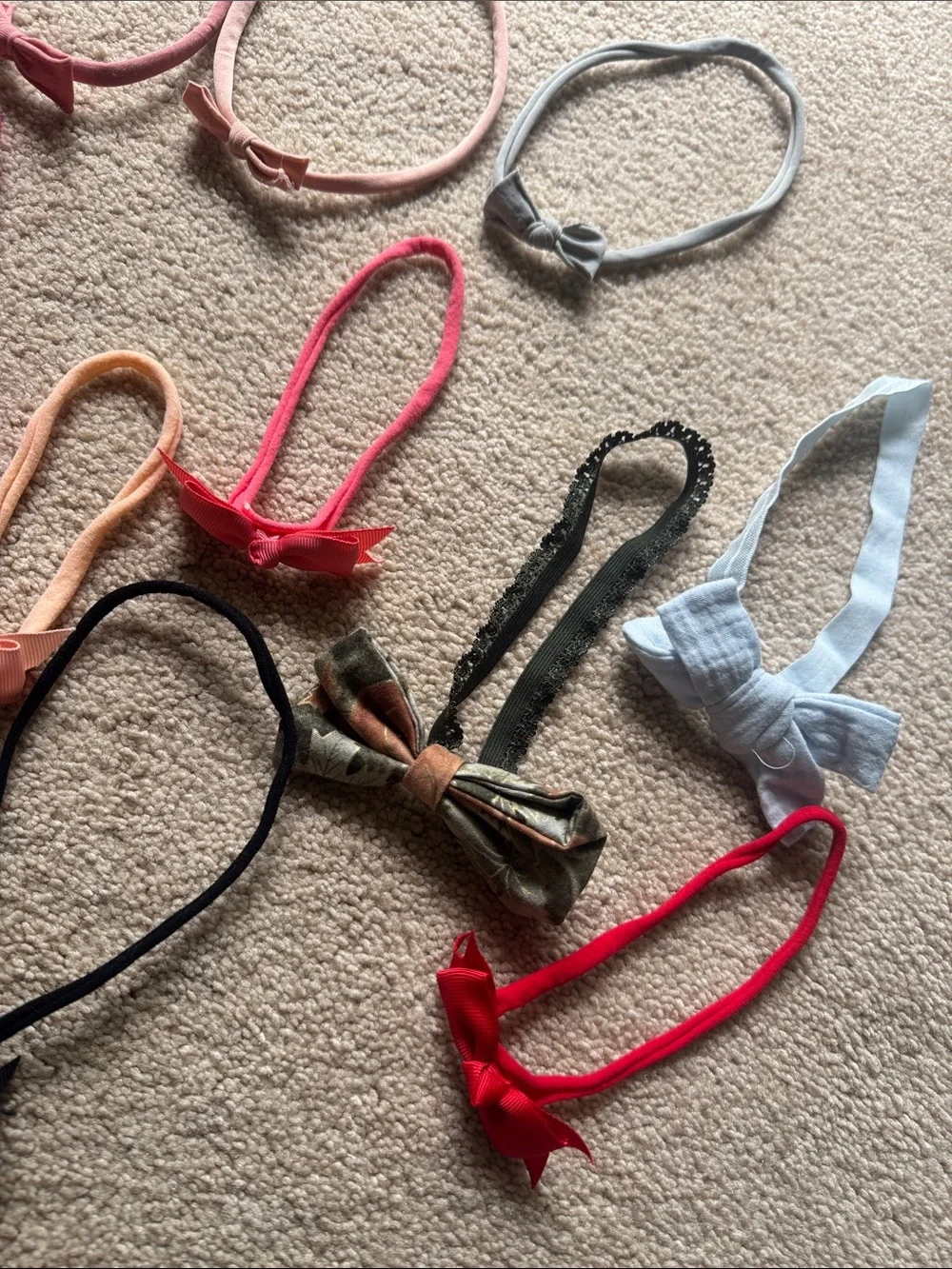 Baby Girl THIN Headband Bow Lot 20+ Nylon Stretch Bows Newborn Infant